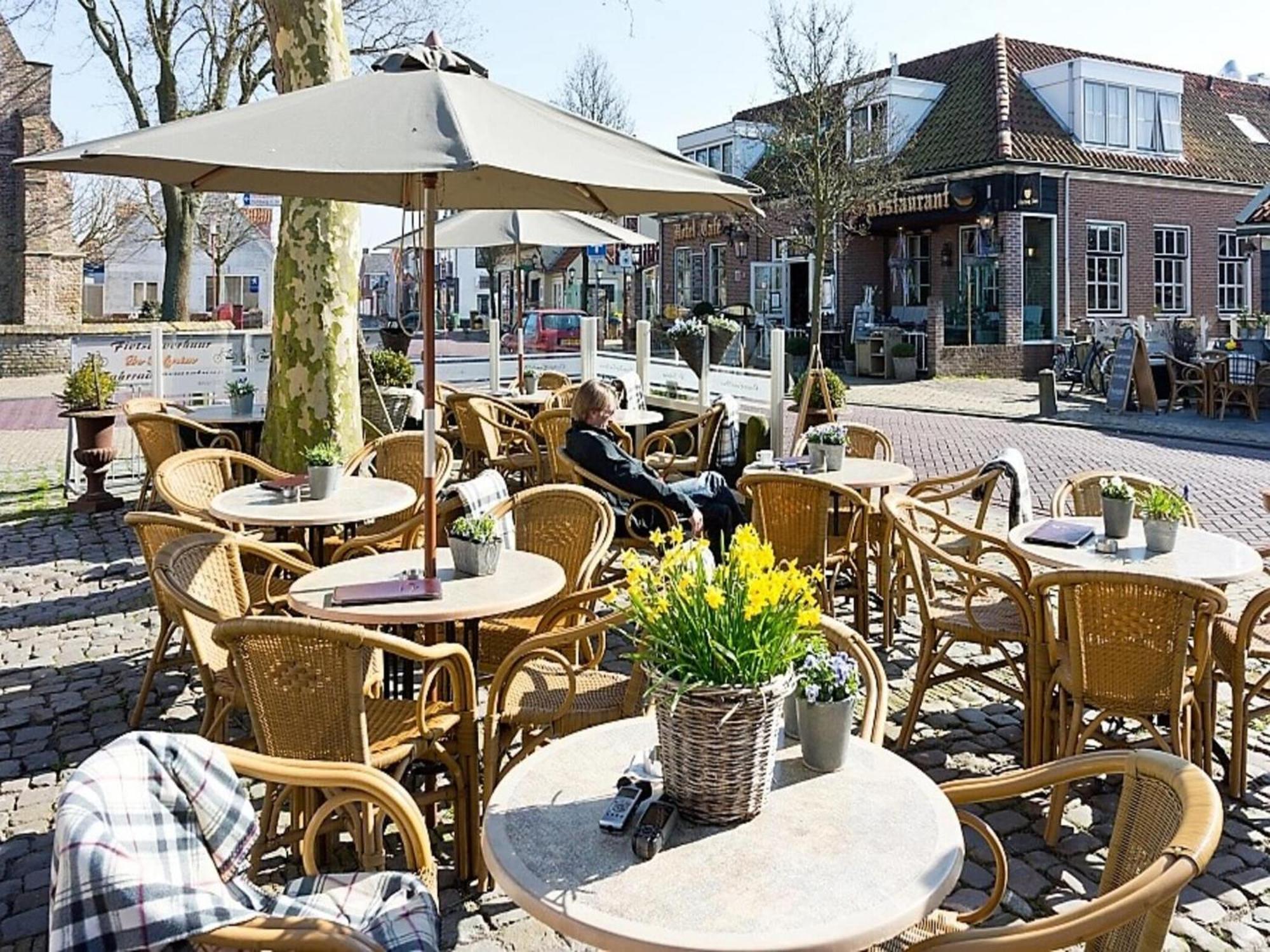 Superb Apartment Near The Beach In Vrouwenpolder Buitenkant foto
