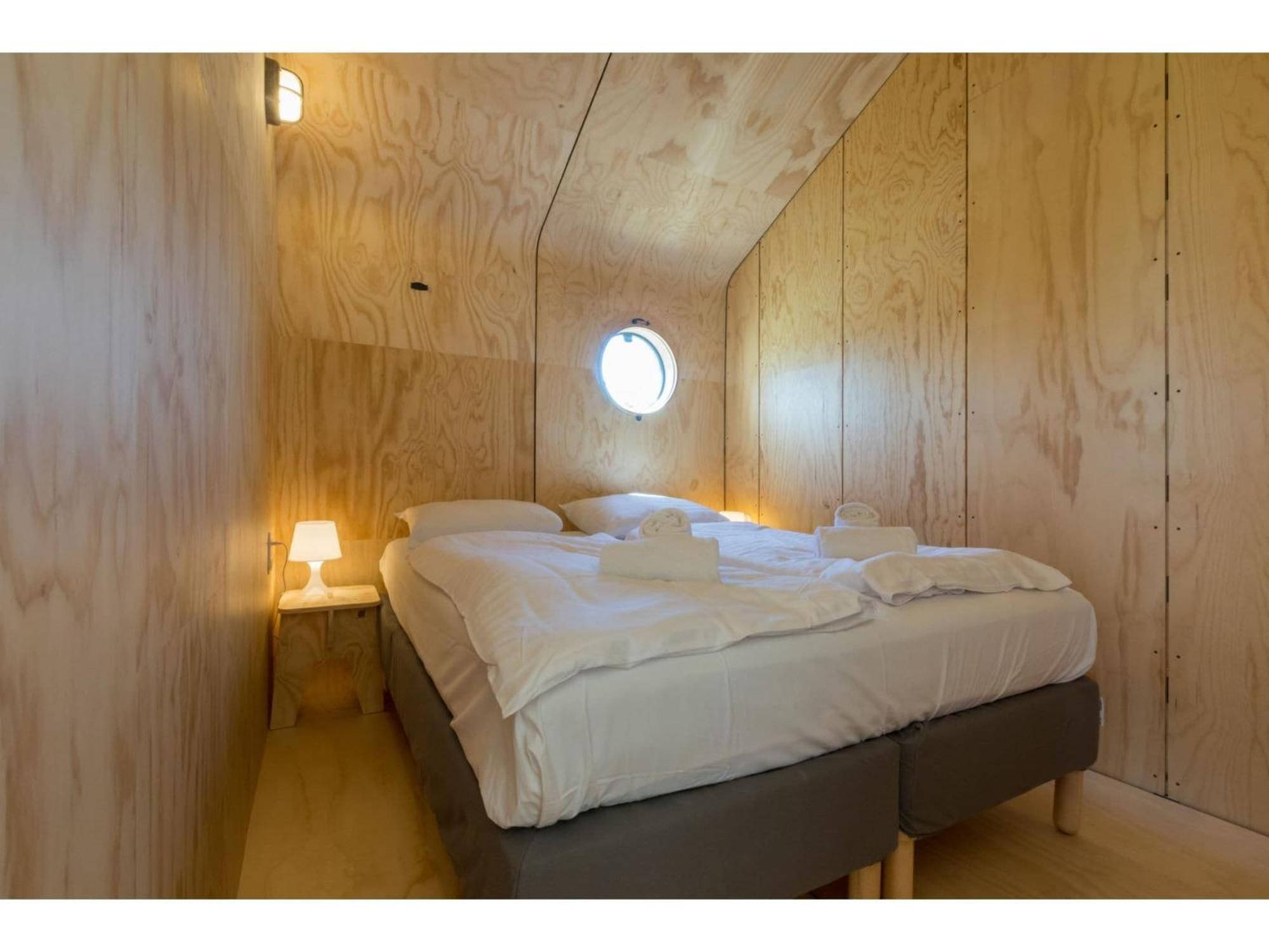 Superb Apartment Near The Beach In Vrouwenpolder Buitenkant foto